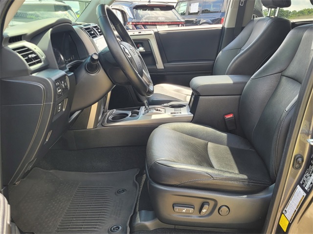 2021 Toyota 4Runner Limited photo 5