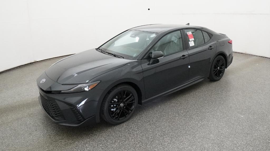 2026 Toyota Camry SE's photo