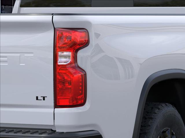 2026 Chevrolet Silverado 3500HD LT photo 11