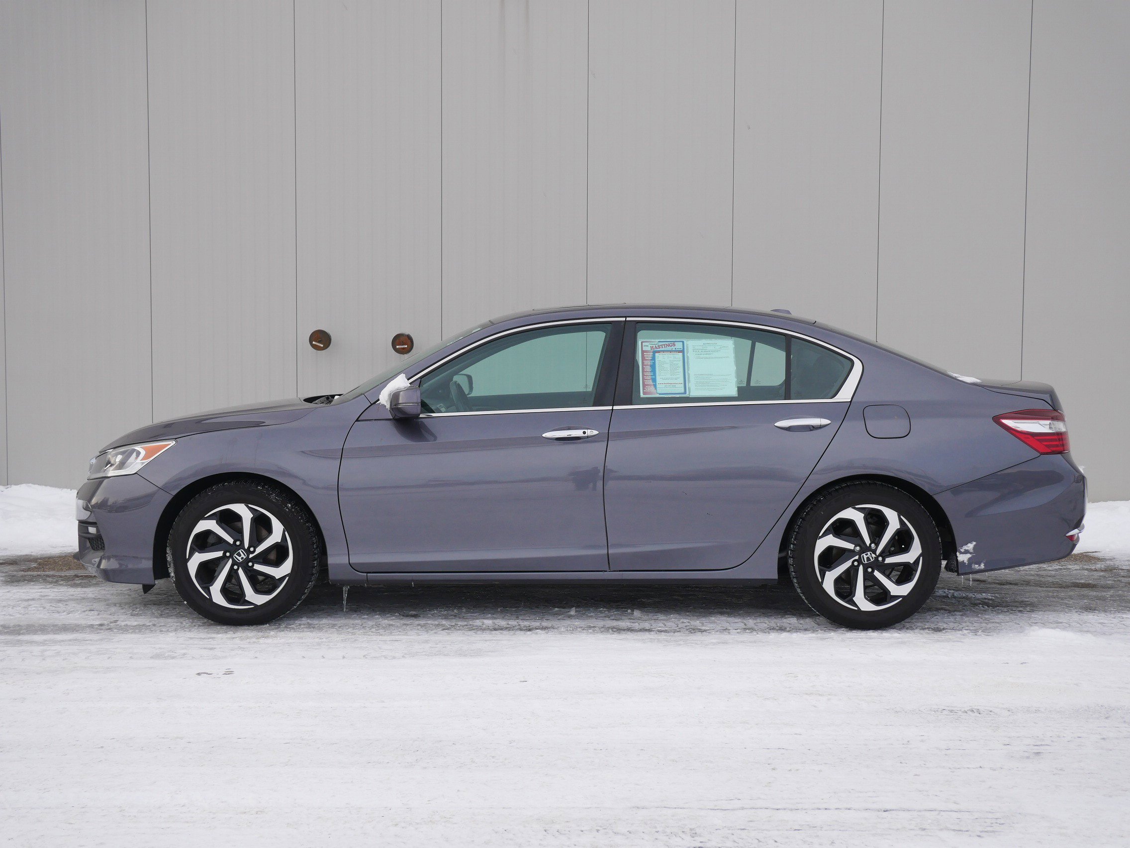 Used 2017 Honda Accord EX-L with VIN 1HGCR2F83HA151353 for sale in Hastings, Minnesota