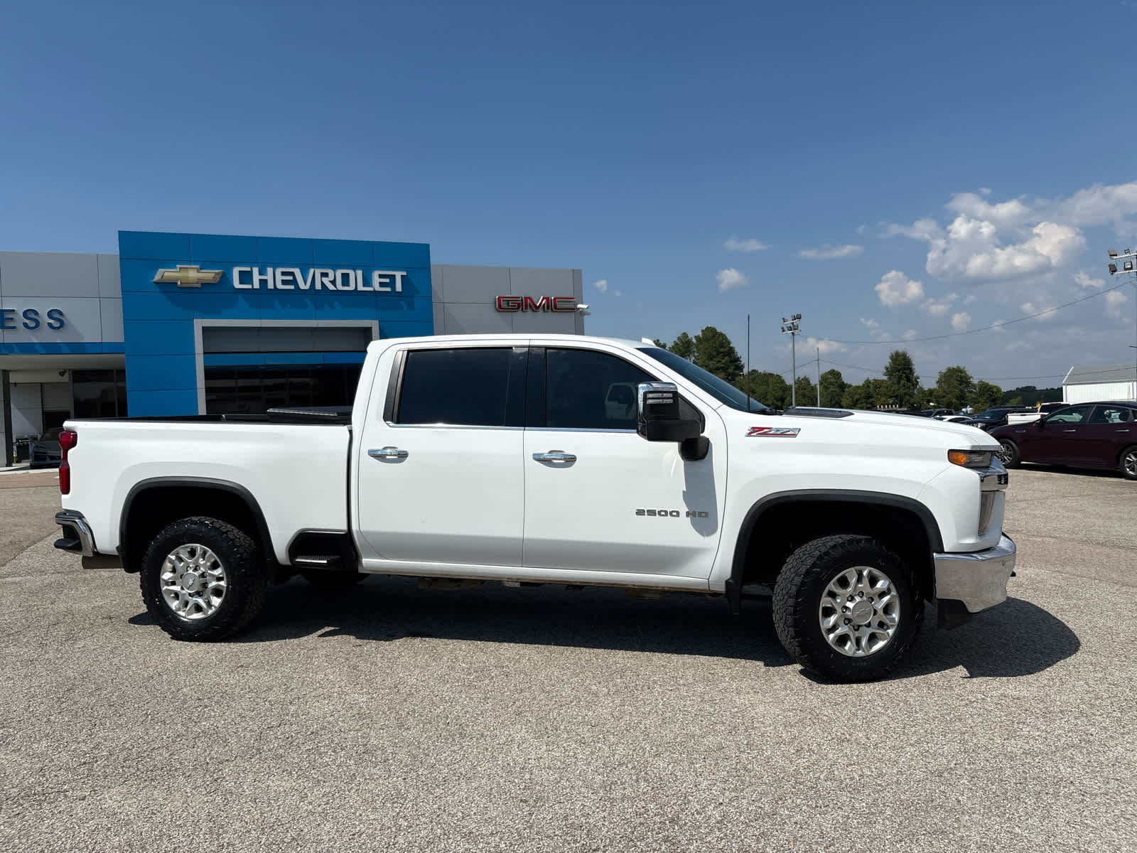 2020 Chevrolet Silverado 2500HD LTZ photo 2