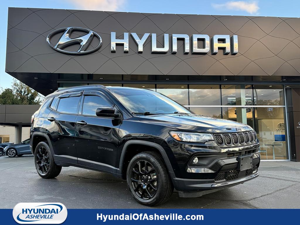 2023 Jeep Compass Altitude's photo