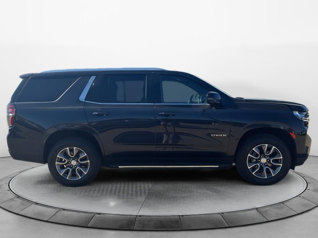 2024 Chevrolet Tahoe LT photo 3