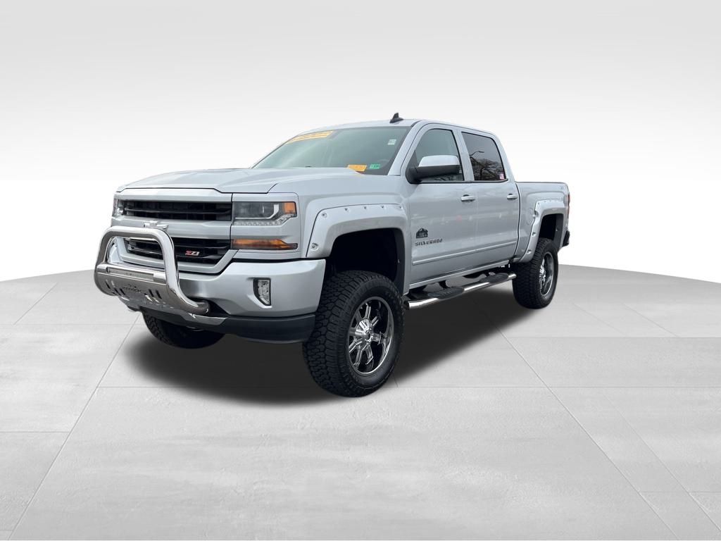 2016 Chevrolet Silverado 1500 LT photo 3