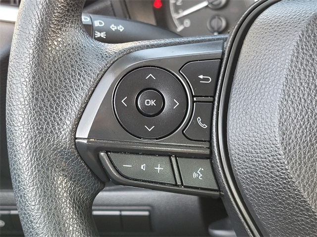 2022 Toyota Corolla LE photo 23