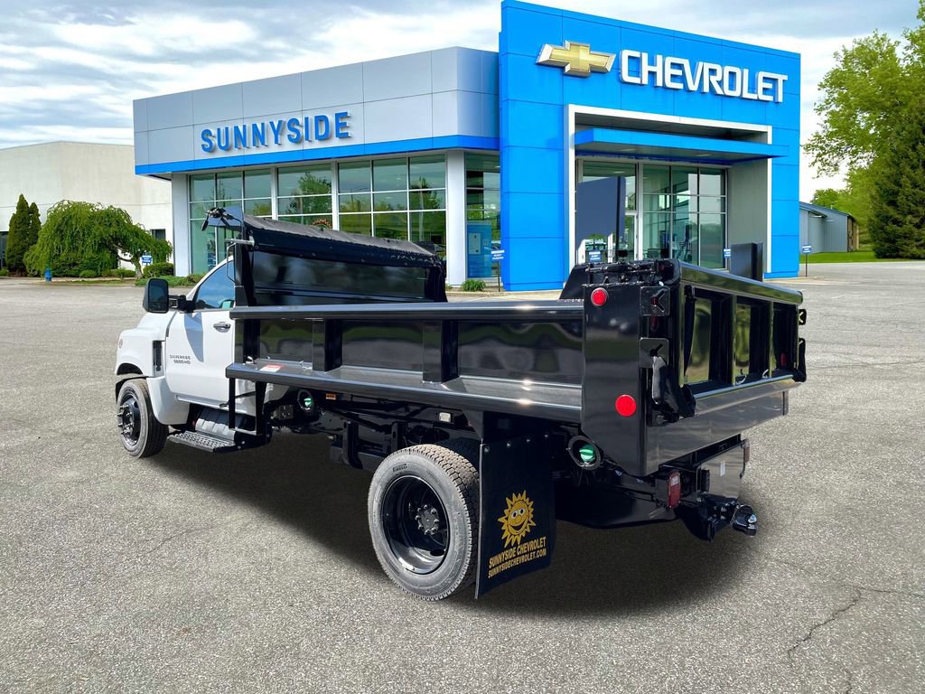 2024 Chevrolet Silverado 5500HD Work Truck photo 4