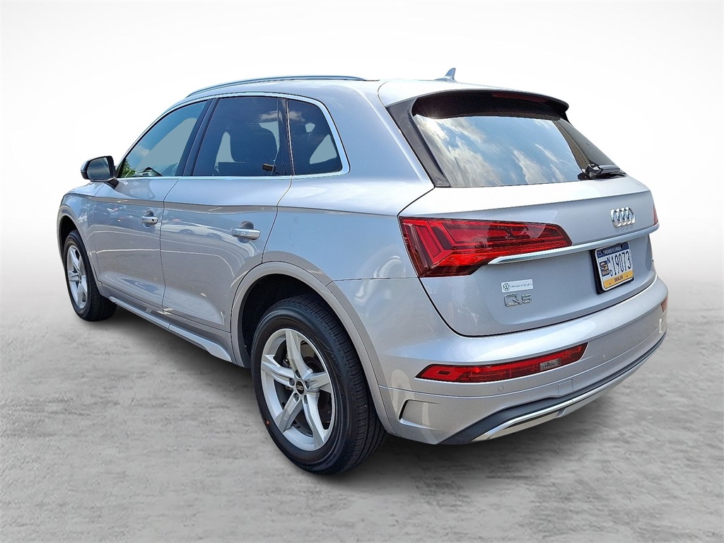 2022 Audi Q5 40 Premium photo 3