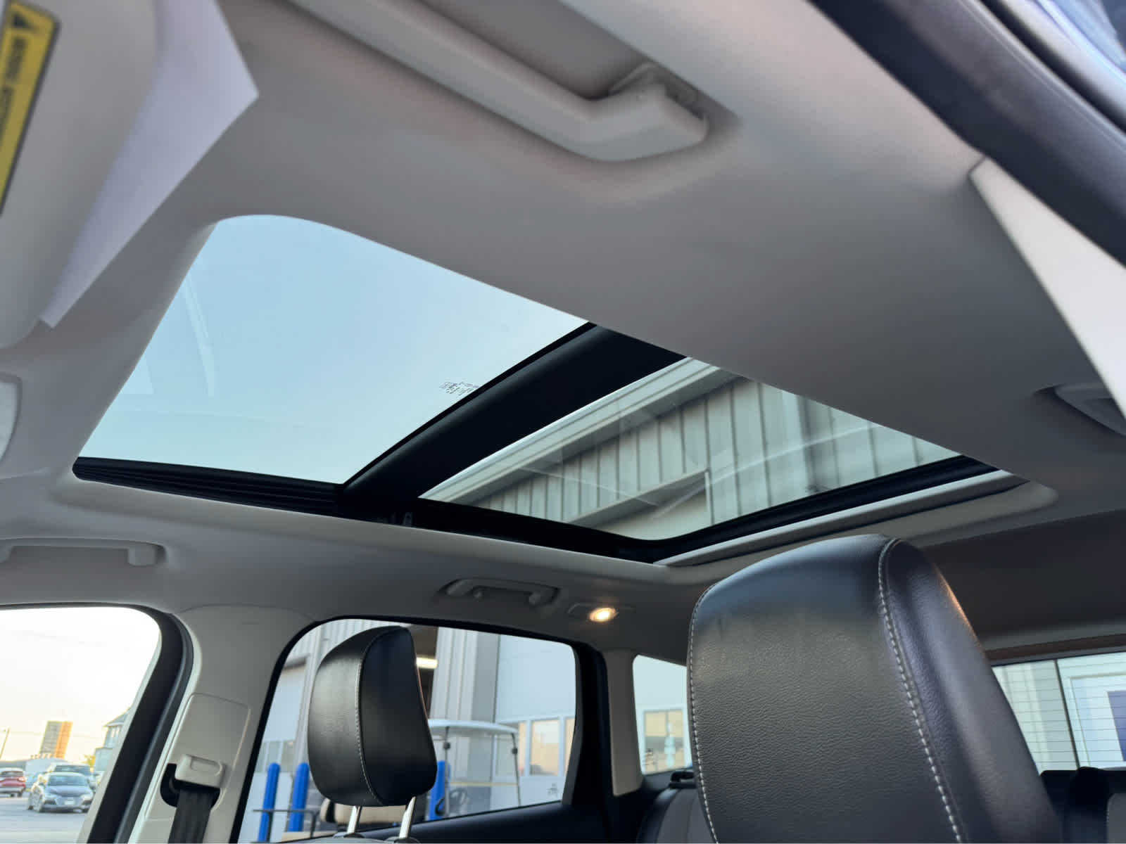2018 Ford Escape SE photo 2