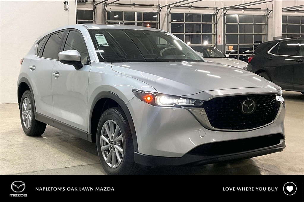 2023 Mazda CX-5 S Preferred package's photo