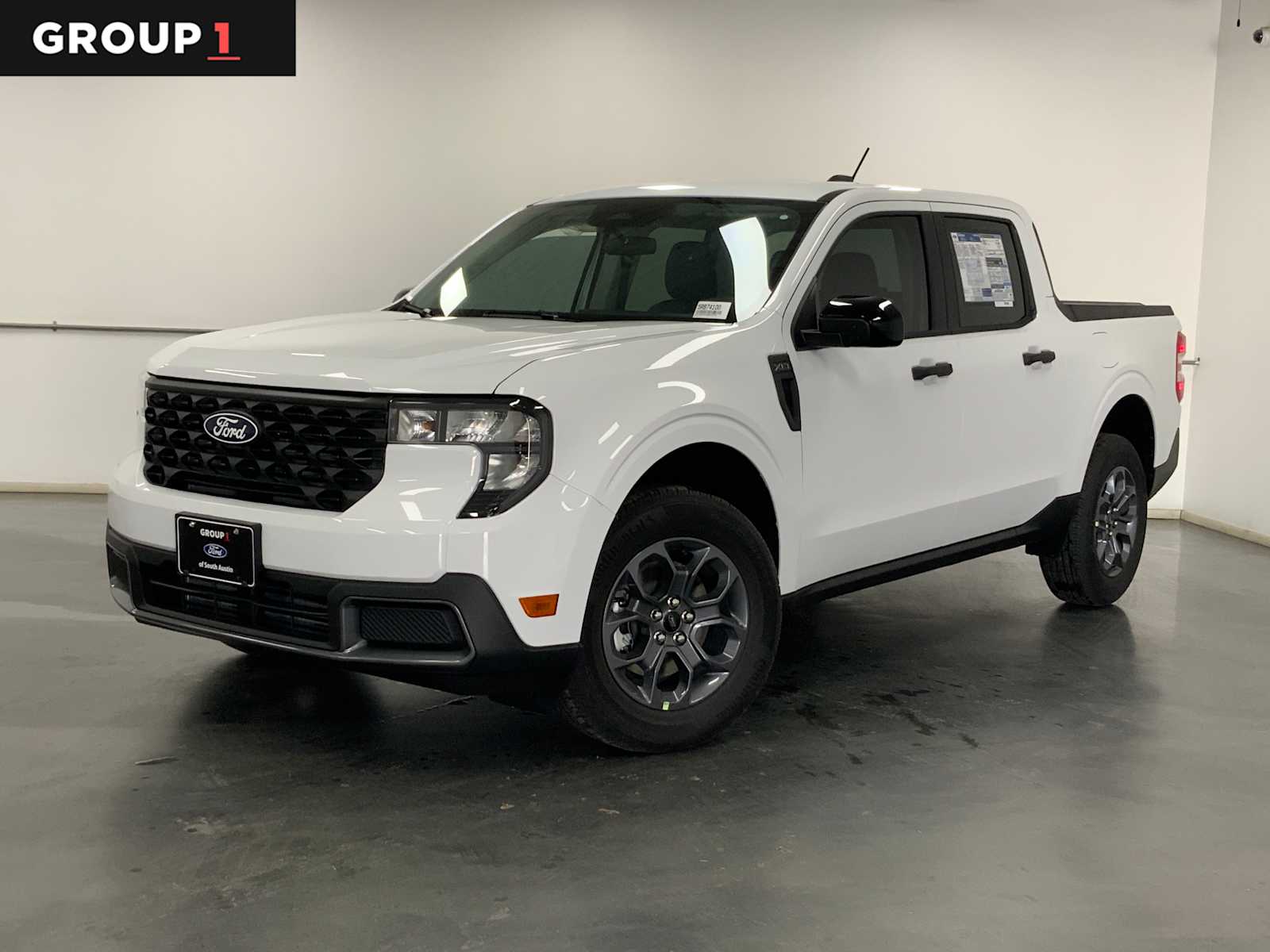 2025 Ford Maverick XLT's photo