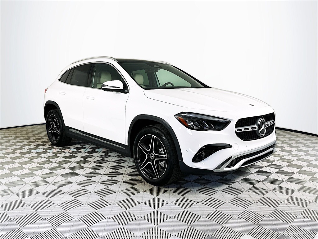 2026 Mercedes-Benz GLA GLA 250's photo
