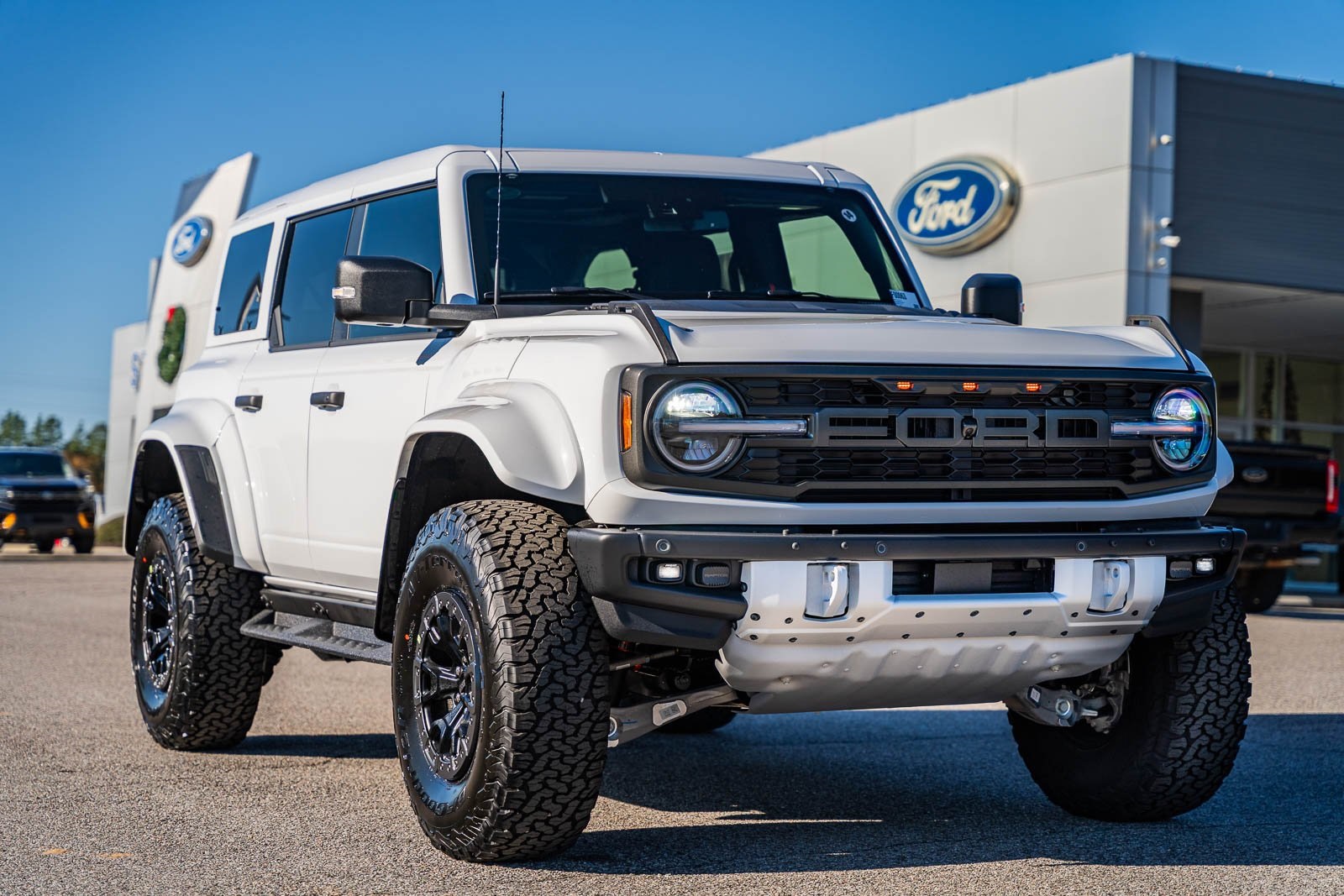 2025 Ford Bronco 4-Door Raptor's photo