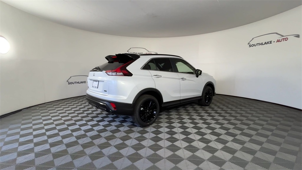 2025 Mitsubishi Eclipse Cross SEL photo 5