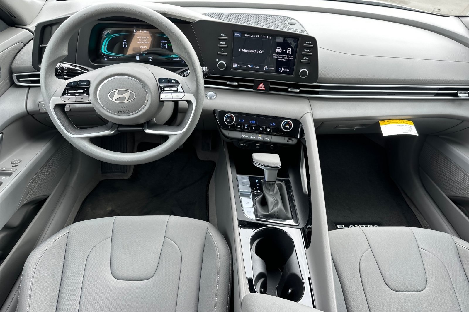2025 Hyundai Elantra Hybrid Blue photo 14
