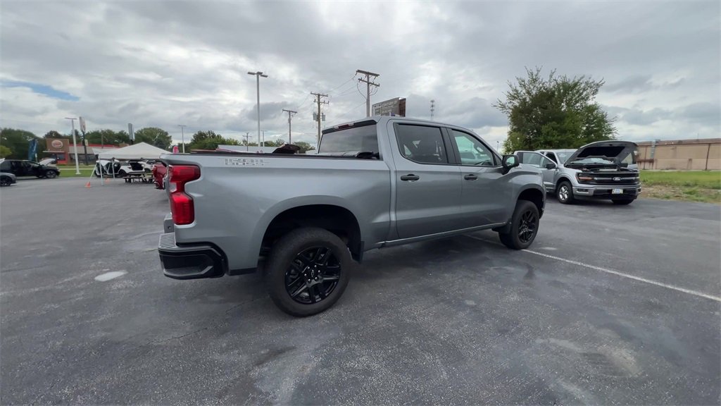 2024 Chevrolet Silverado 1500 Custom Trail Boss photo 8