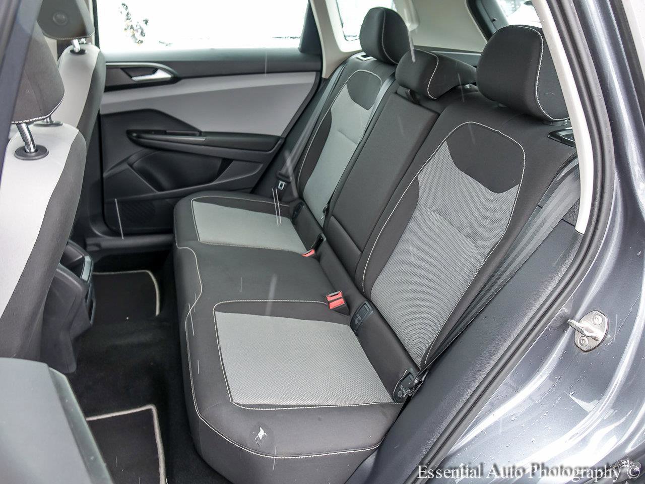 2023 VOLKSWAGEN TAOS - Image 9