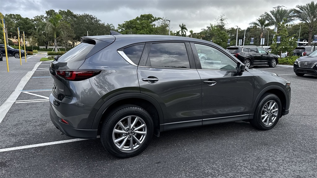 2023 Mazda CX-5 2.5 S Preferred photo 4