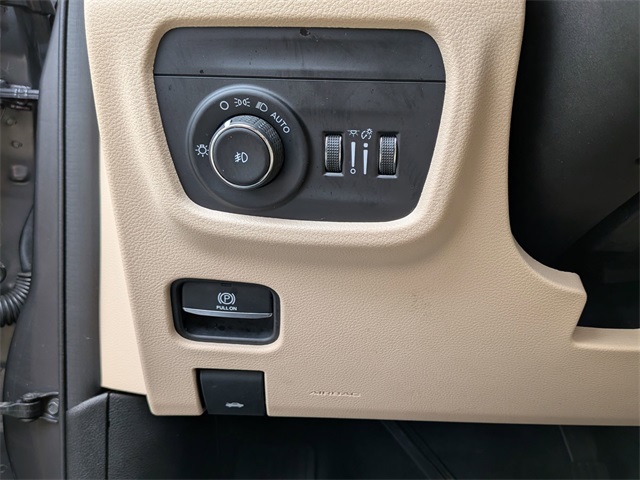 2022 Jeep Grand Cherokee Limited photo 13