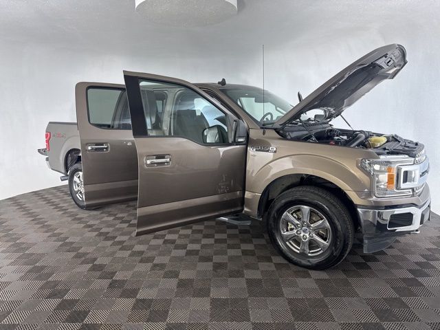 2020 Ford F-150 XLT photo 12