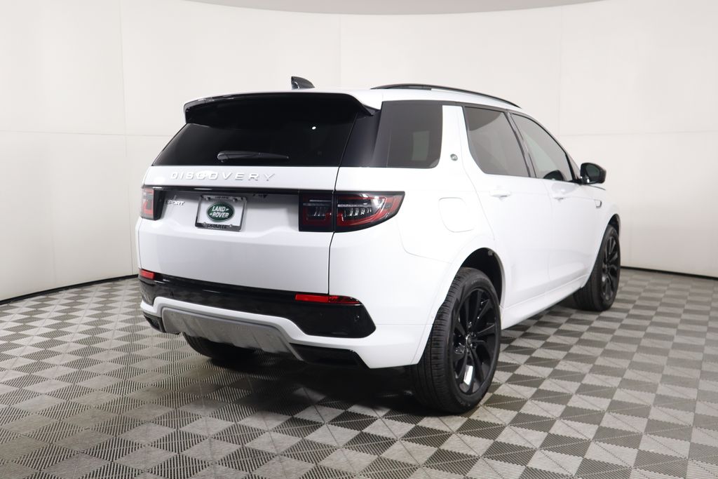 2025 Land Rover Discovery Sport S photo 5