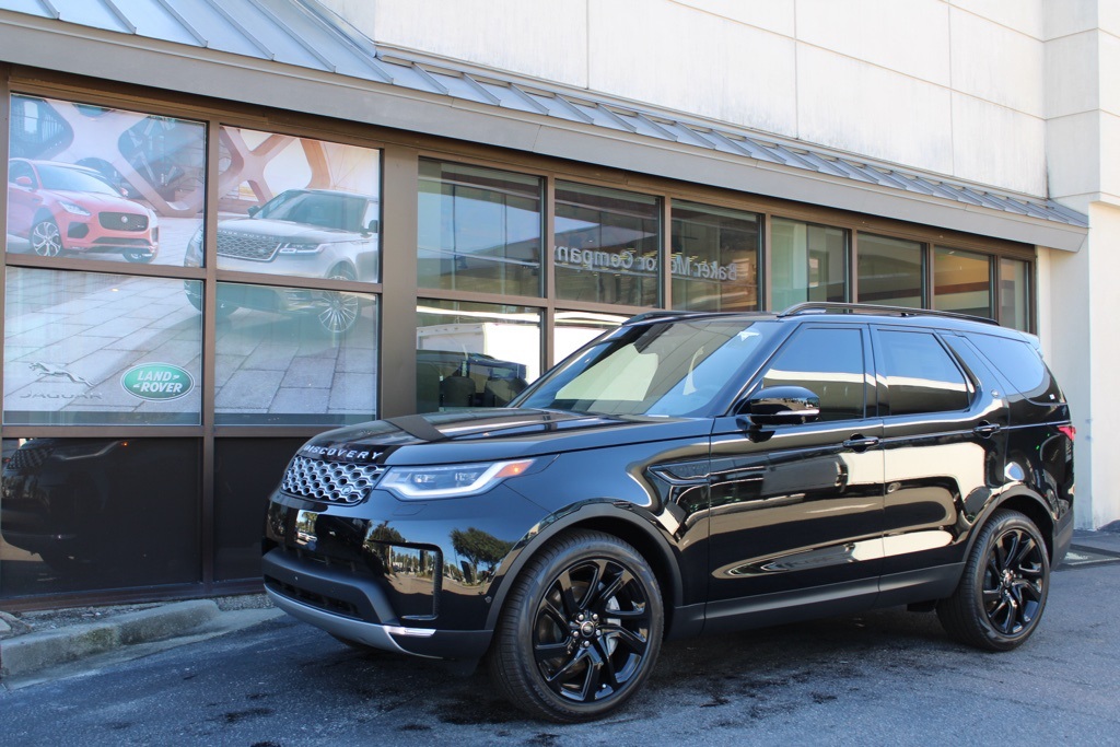 2025 Land Rover Discovery S's photo