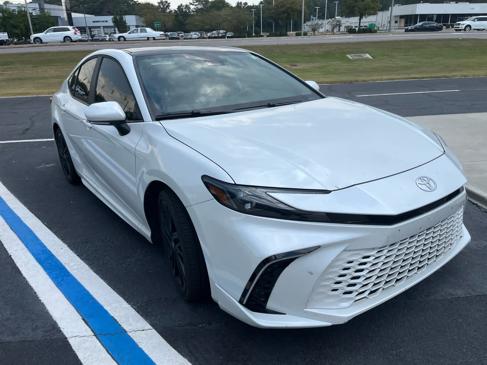2025 Toyota Camry XSE photo 3
