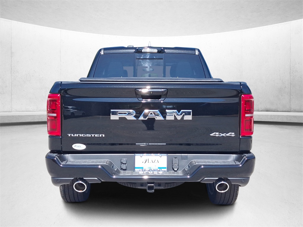 2025 Ram 1500 photo 4