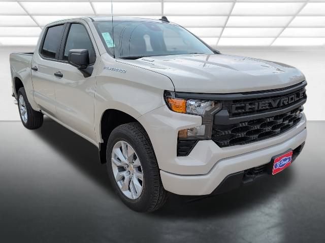 2026 Chevrolet Silverado 1500 Custom's photo