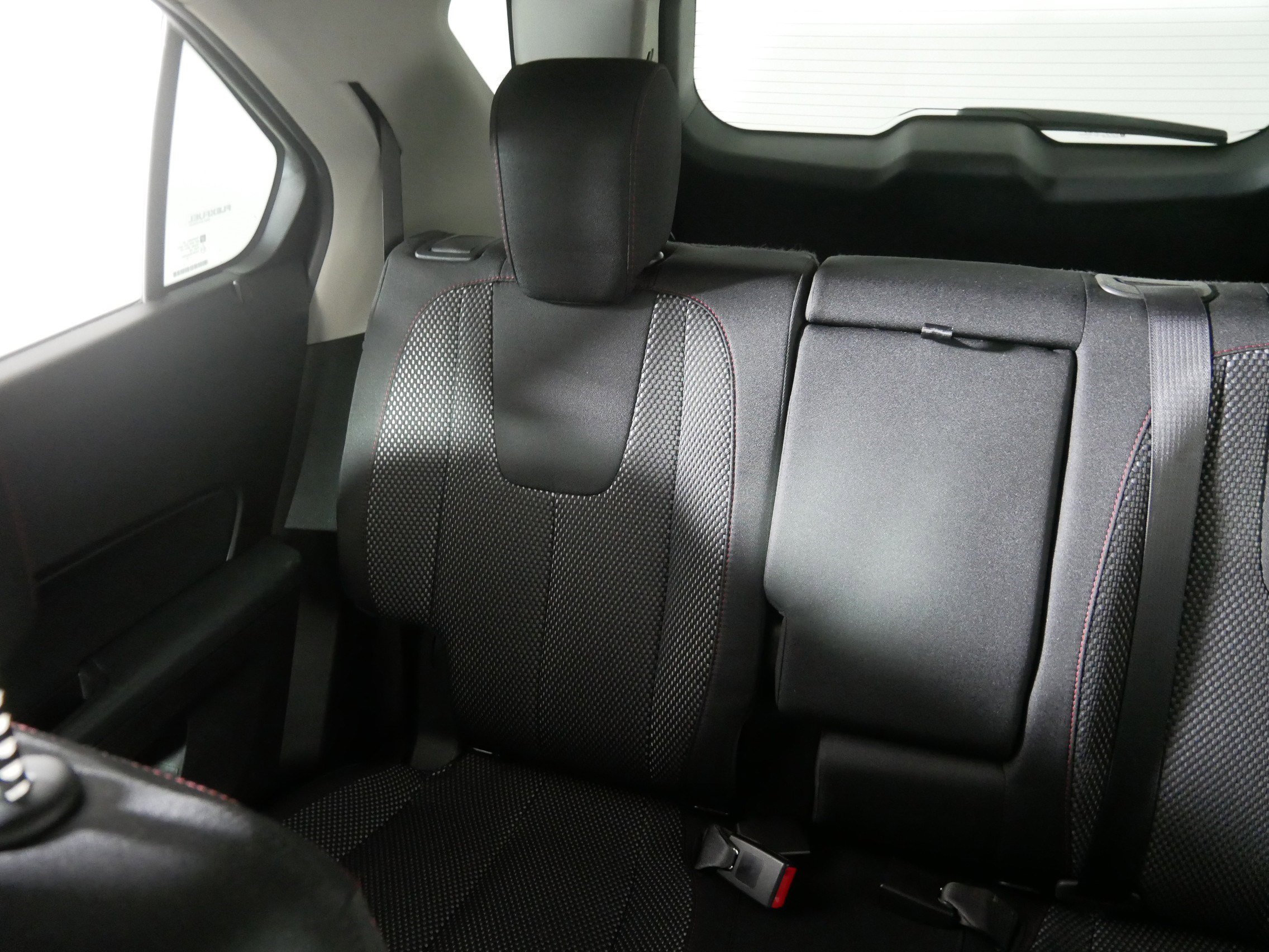 2017 Chevrolet Equinox LT photo 12