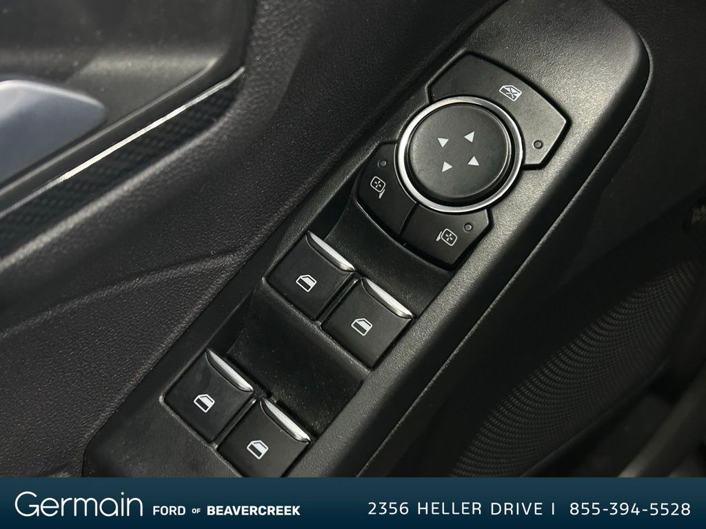 2023 Ford Escape ST-Line Select photo 16