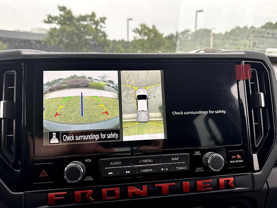2025 Nissan Frontier PRO-4X photo 19