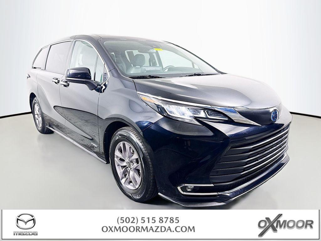 2021 Toyota Sienna XLE 7-Passenger