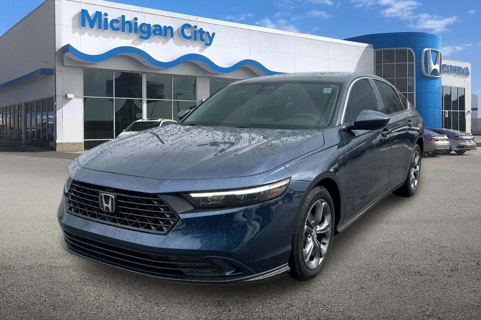 2024 Honda Accord EX's photo