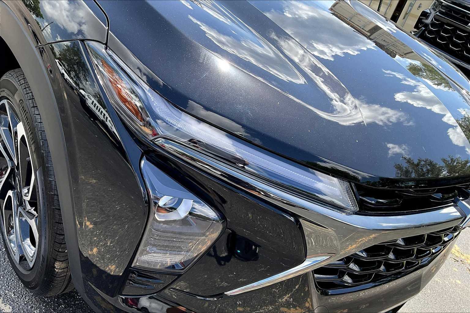 2025 Chevrolet Trax photo 24