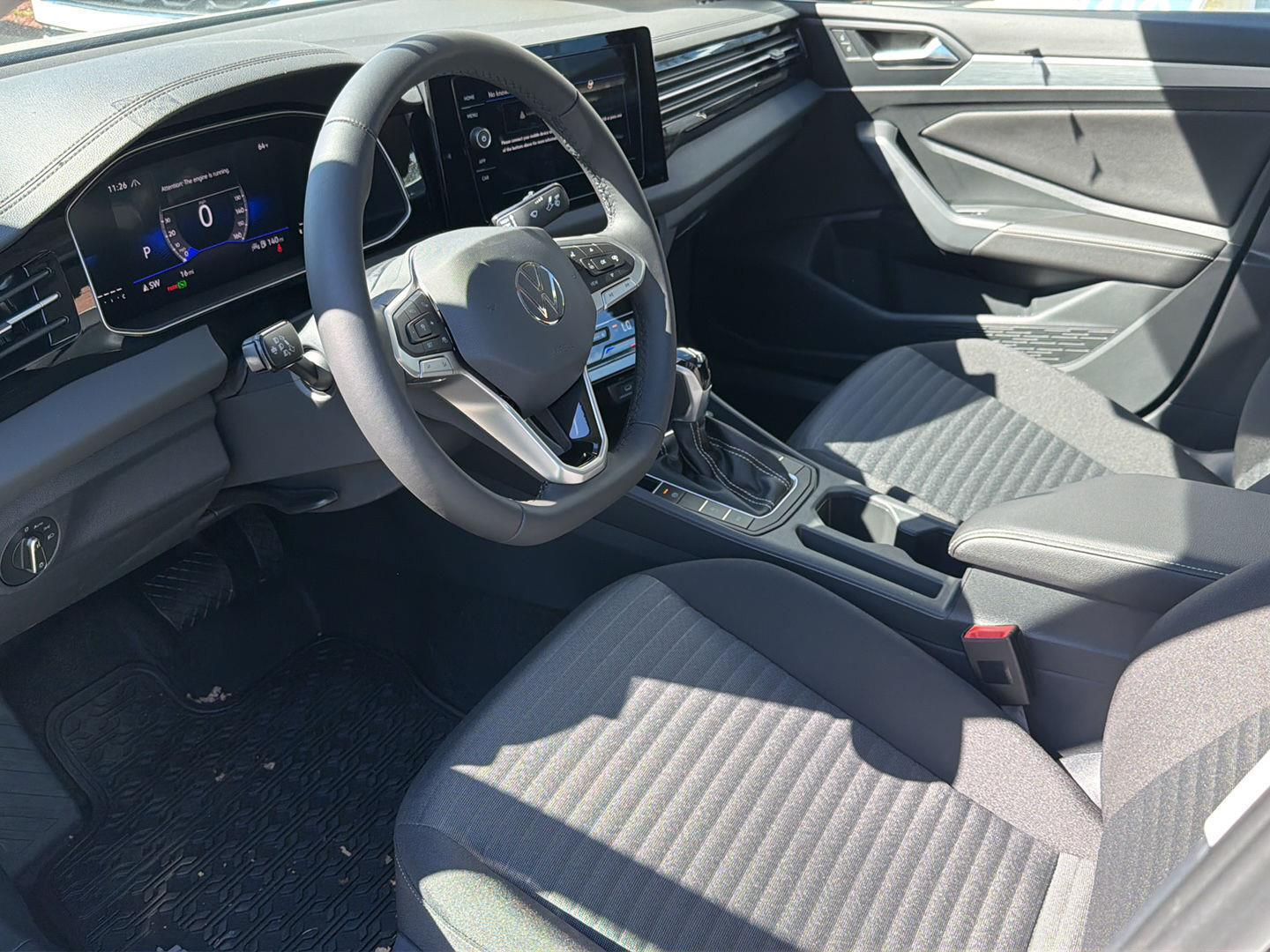 2025 Volkswagen Jetta 1.5T S photo 7