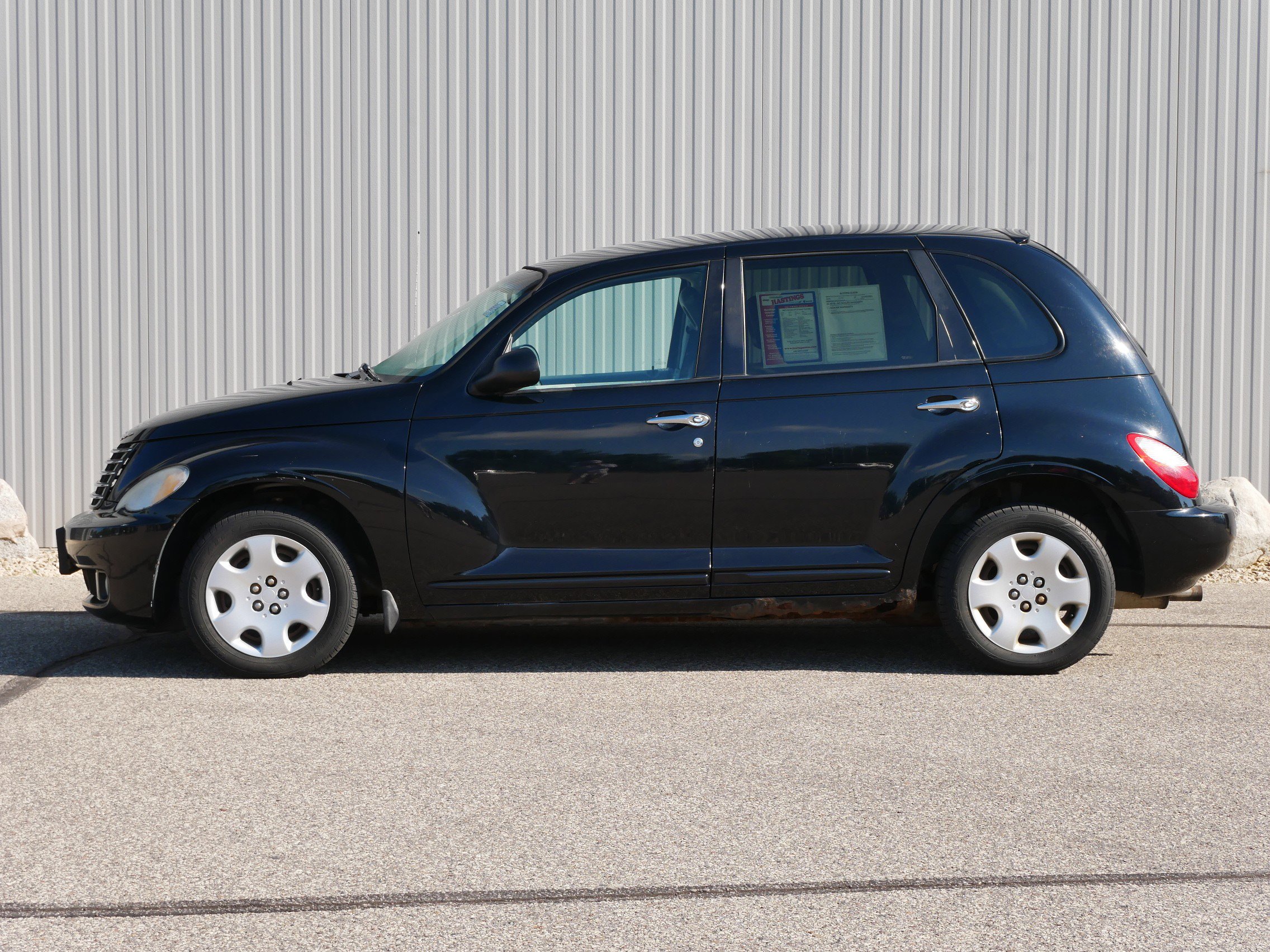 Used 2007 Chrysler PT Cruiser Touring Edition with VIN 3A4FY58BX7T583836 for sale in Hastings, Minnesota