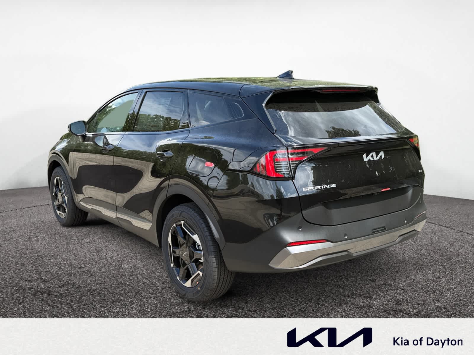 2026 Kia Sportage Hybrid S photo 3