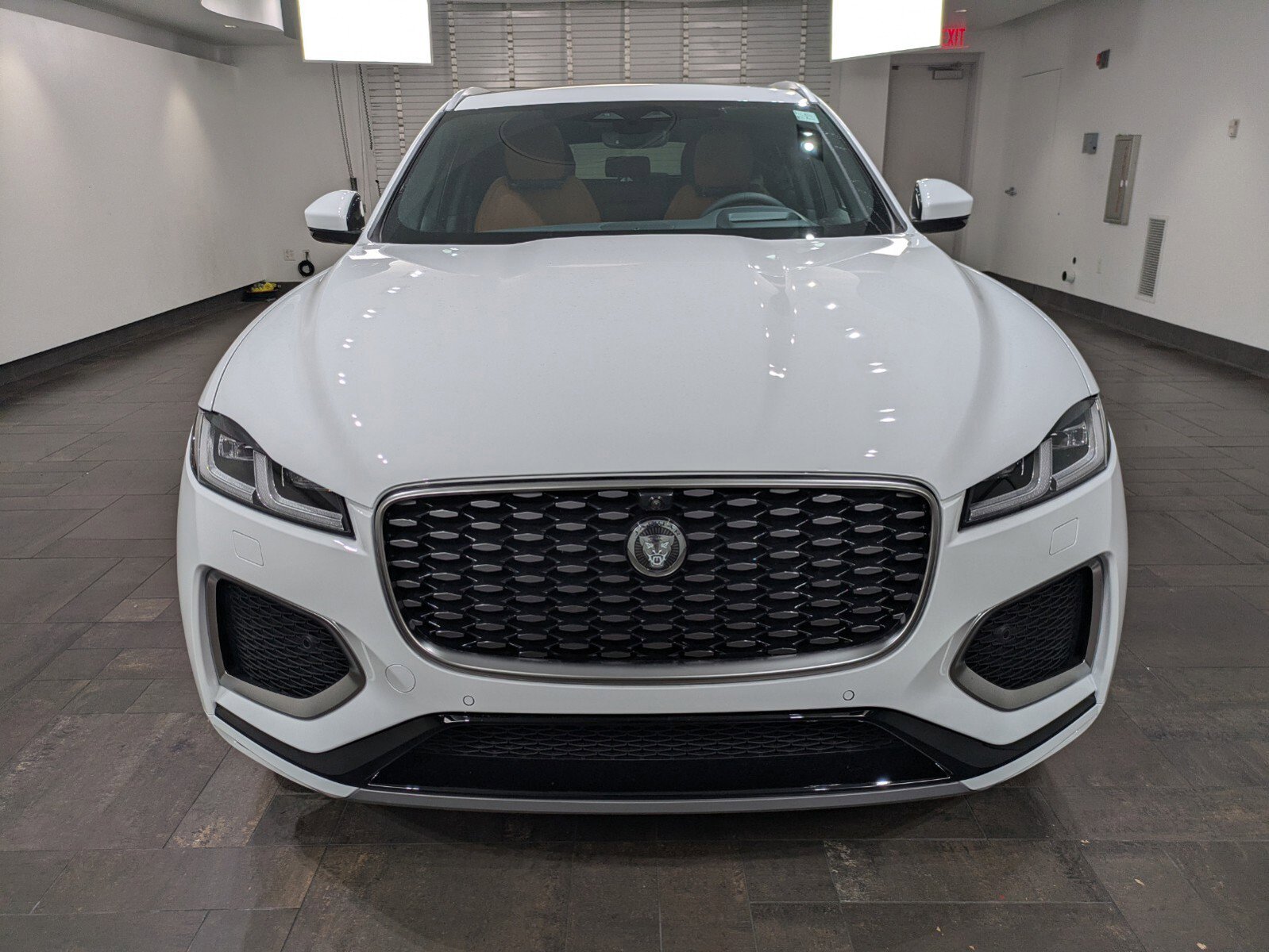 2026 Jaguar F-PACE P250 R-Dynamic S photo 2