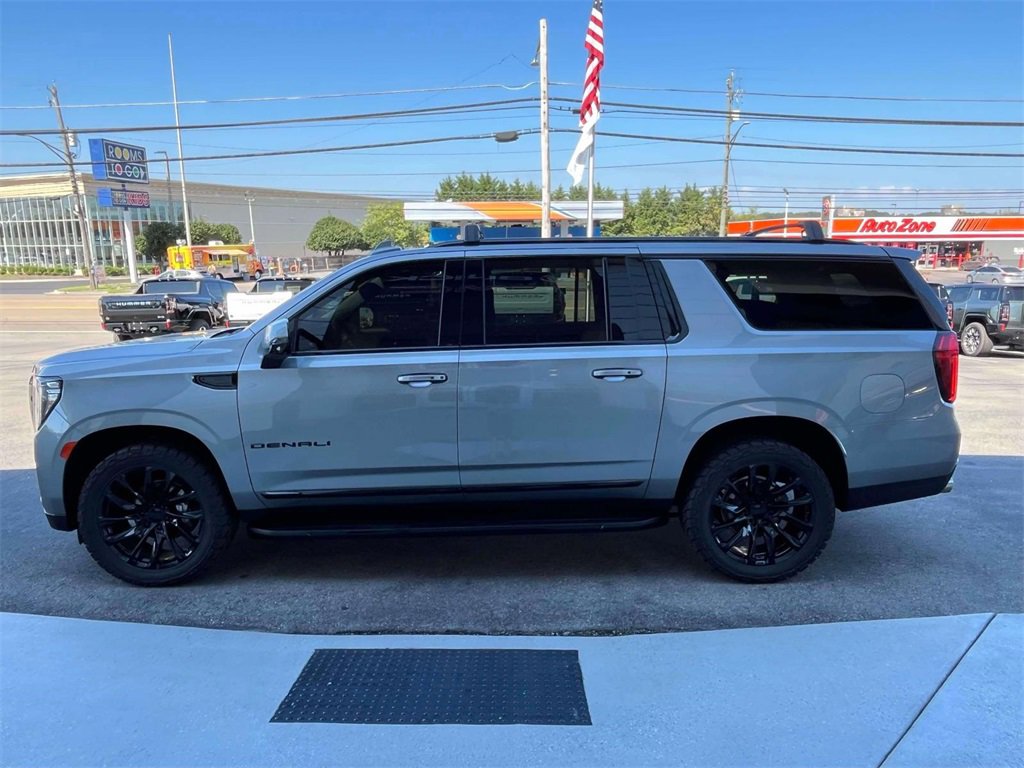 2023 Gmc Yukon XL Denali photo 6