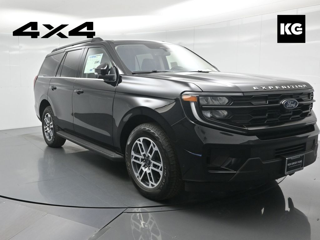 2025 Ford Expedition Active's photo