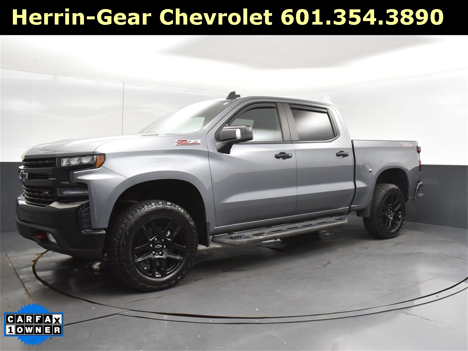 2022 Chevrolet Silverado 1500 LT Trail Boss photo 3