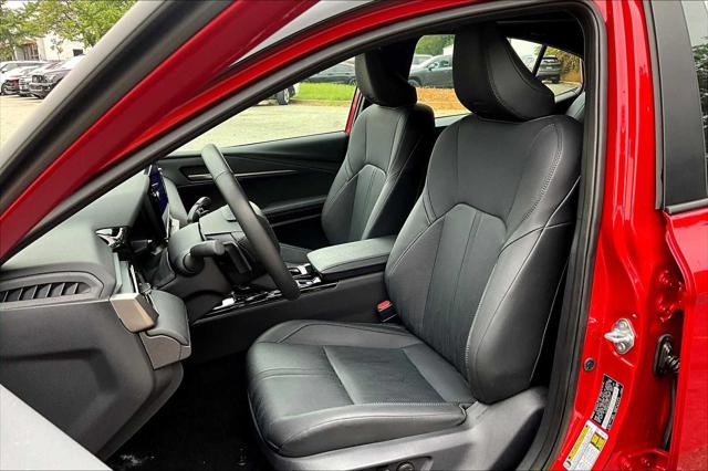 2025 Toyota Camry XSE photo 7
