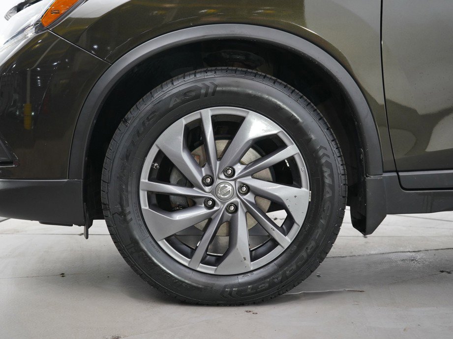 2016 Nissan Rogue SL photo 27