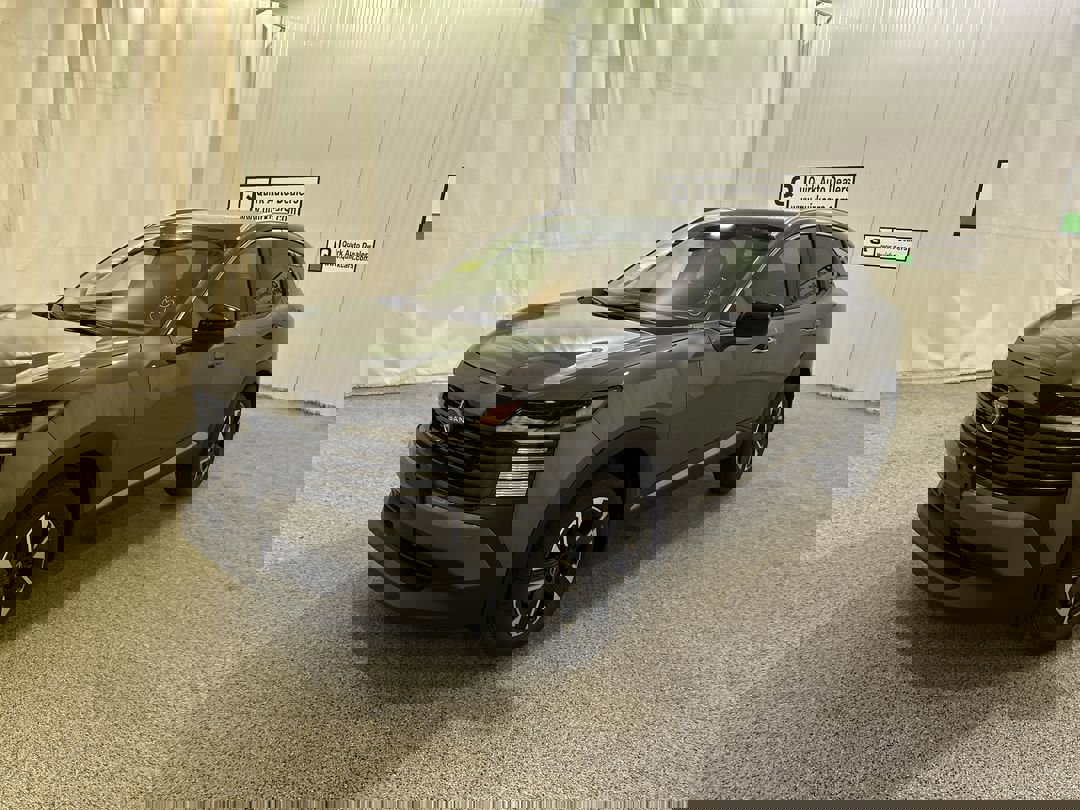 2026 Nissan Kicks SV photo 4