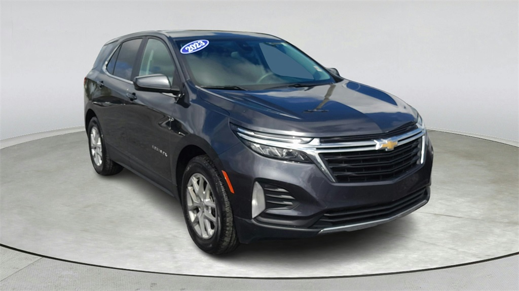 2023 Chevrolet Equinox LT's photo