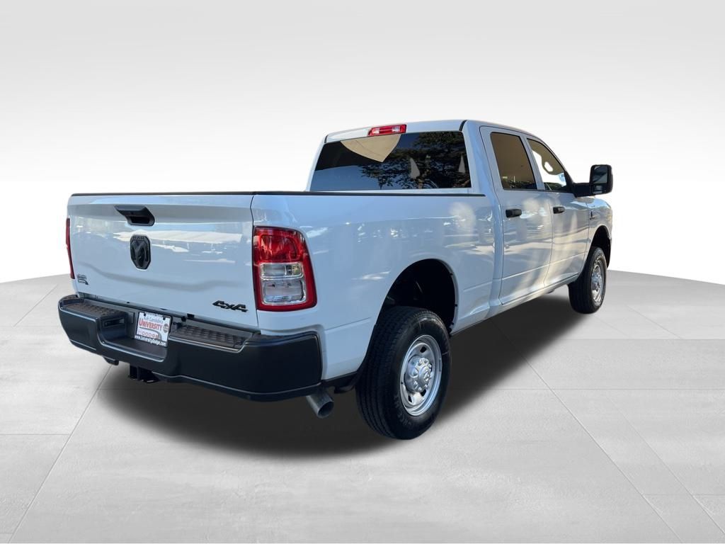 2024 Ram 2500 Tradesman photo 3