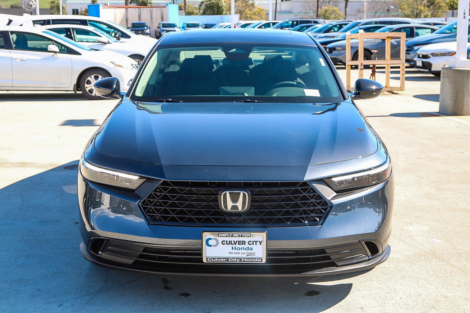 2025 Honda Accord SE photo 2
