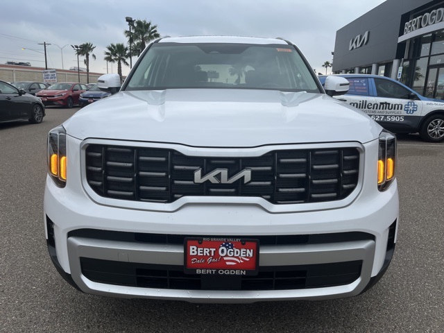 2024 Kia Telluride S photo 2