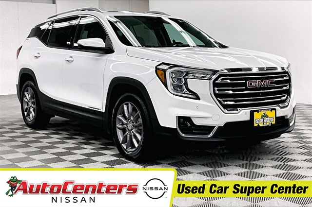 2023 GMC Terrain SLT's photo