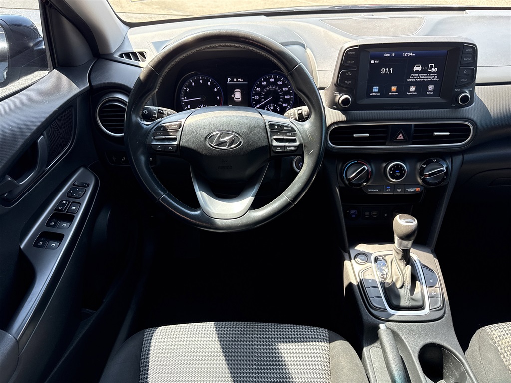 2020 Hyundai Kona SEL Plus photo 14